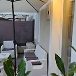 Superior Suite, Joy Verona, Luxury Romantic With Jacuzzi, Near Center Daire